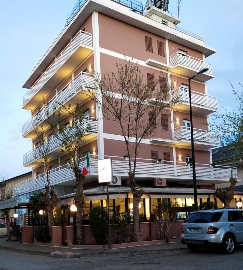 Hotel La Torre Cervia Zewnętrze zdjęcie